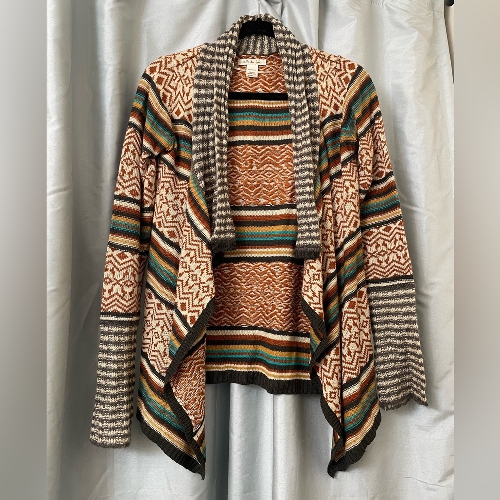 Bella de jour Soft neutral tone striped and geometric sweater cardigan size XS